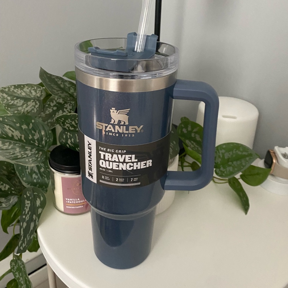 SALE !!! 40oz Stanley Cup